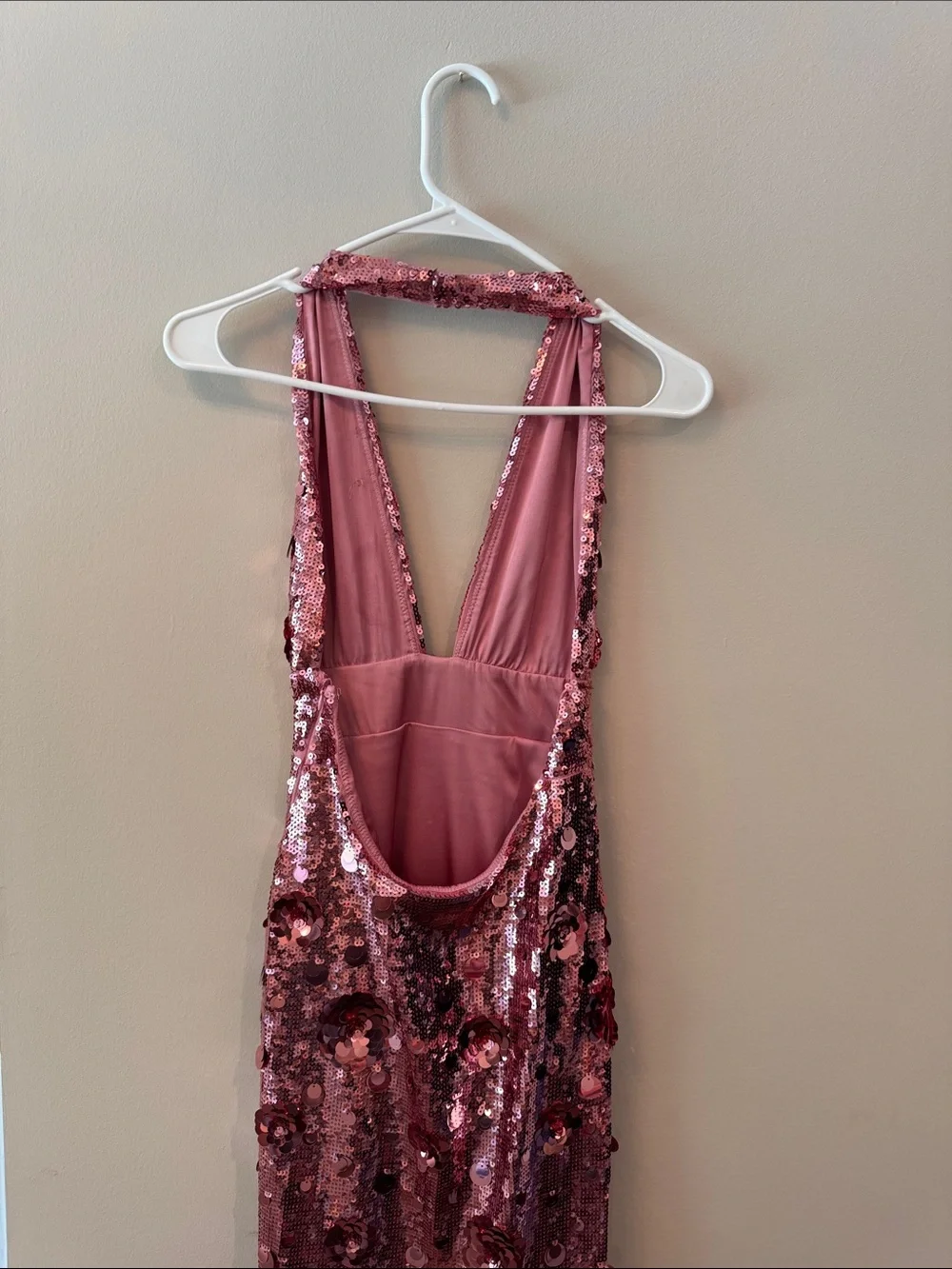 Oh Polly Rose Gold Sequin Plunge Gown - Picture 3 of 6